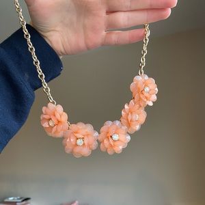 Francescas flower necklace